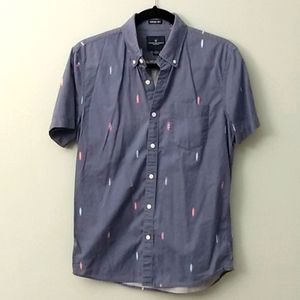 5/$15 American Eagle Men's shirt S